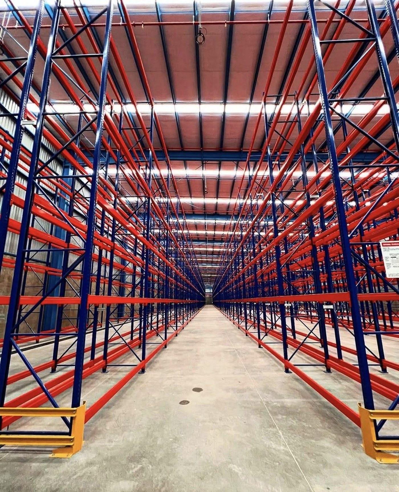Rack industrial instalado por SEVEN